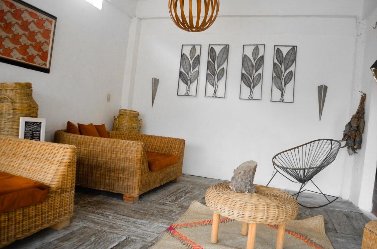 טקולוטלה Posada Casa Antigua מראה חיצוני תמונה
